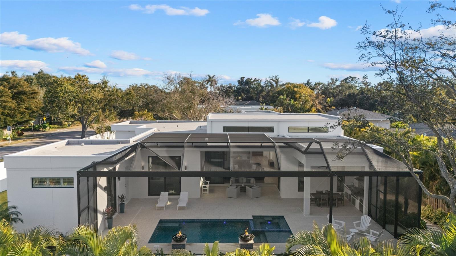 1429 WESTBROOK DRIVE