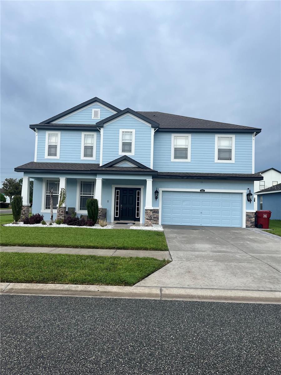 Photo of 3116 Magnolia Garden Drive, Plant City, FL 33567 (MLS # J1004147)
