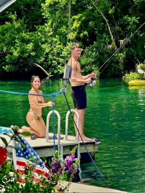 WEEKI WACHEE SHORES - Residential