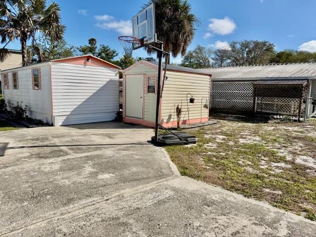 WEEKI WACHEE SHORES - Residential