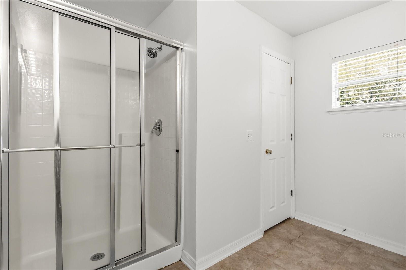 THE GLEN - Residential