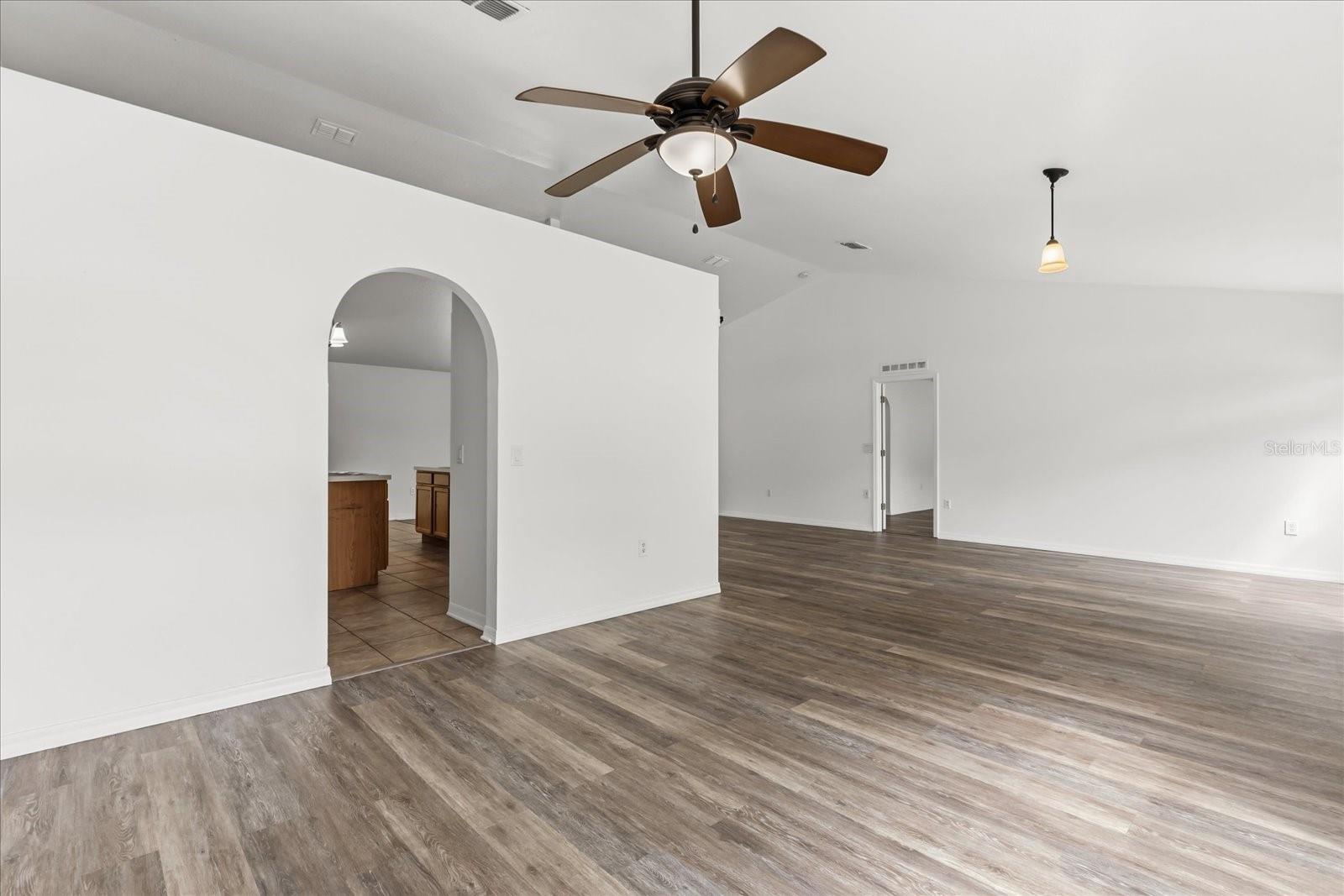 THE GLEN - Residential