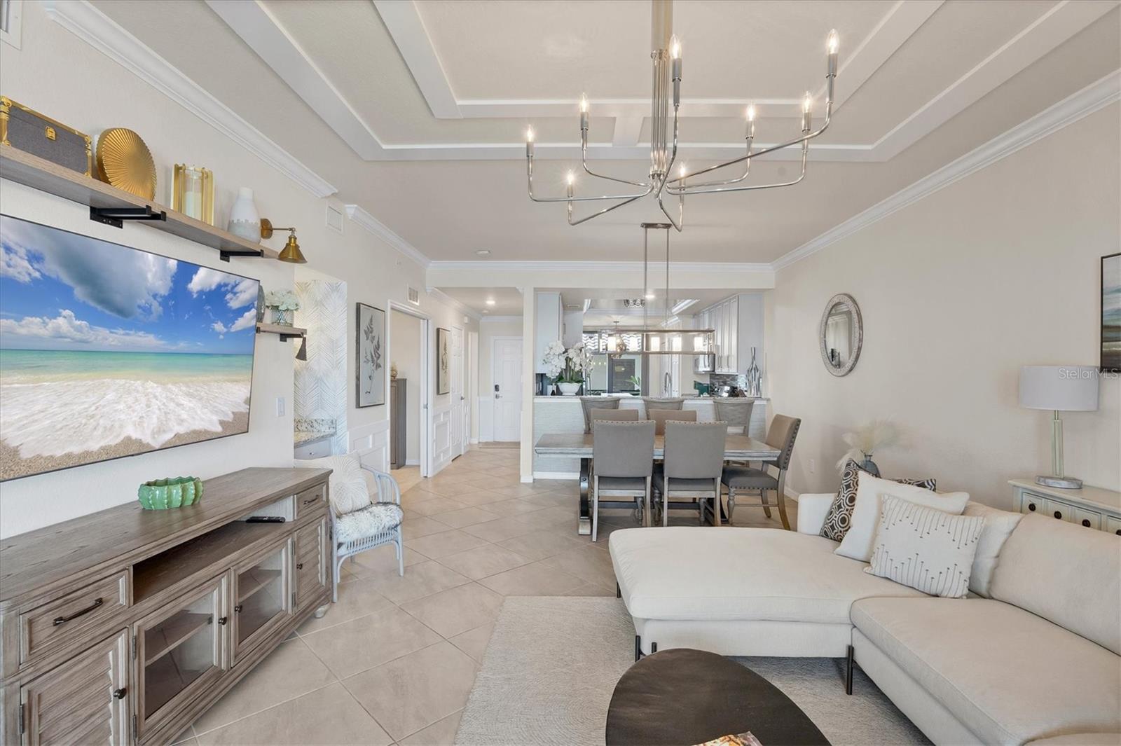 LAKEWOOD NATIONAL - Residential Lease