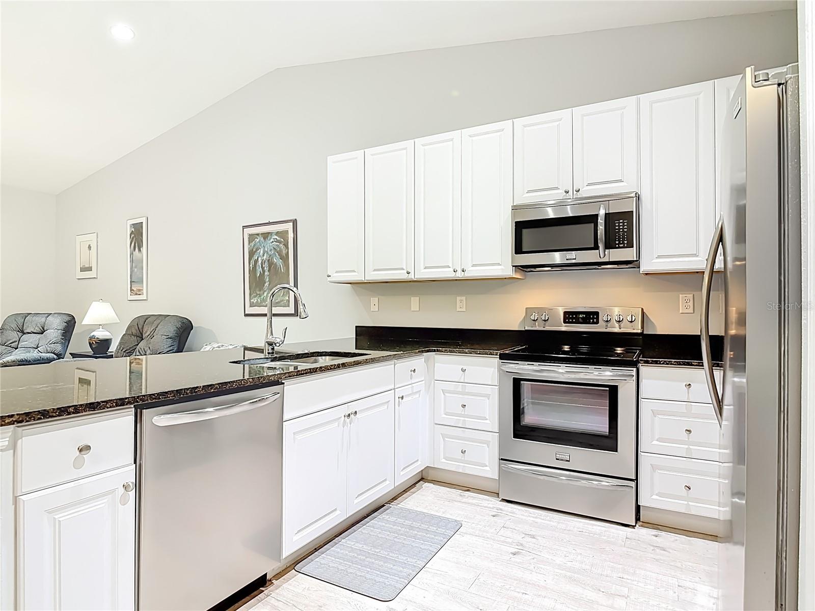 CARRIAGE HOMES - Residential