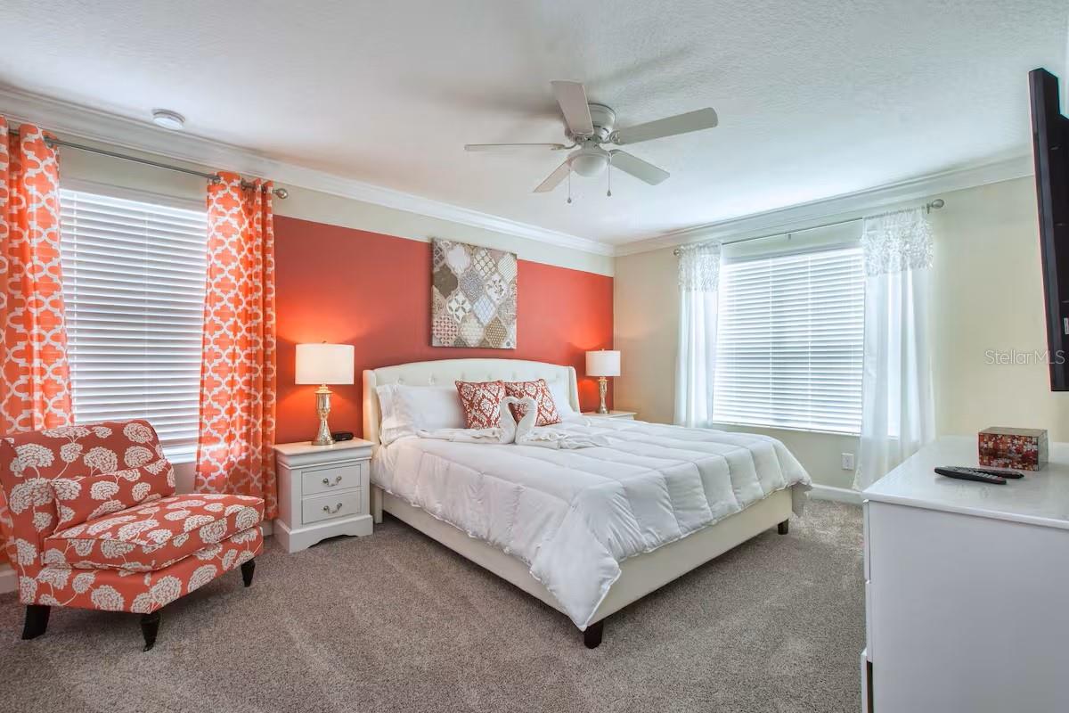 STOREY LAKE - Residential