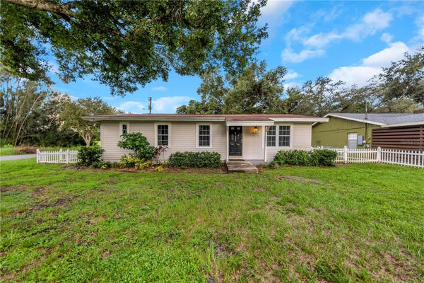 4602 W CHISHOLM ST, TAMPA, FL 33616 - Image aeb4cb0e5573f9183bb1206abb72c8e0/3125909277