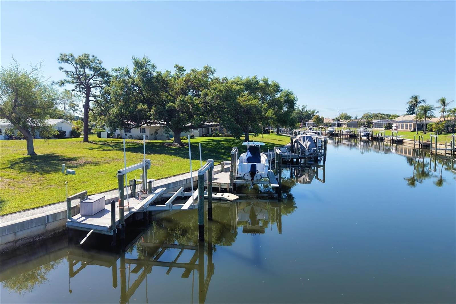 ENGLEWOOD ISLES - Residential