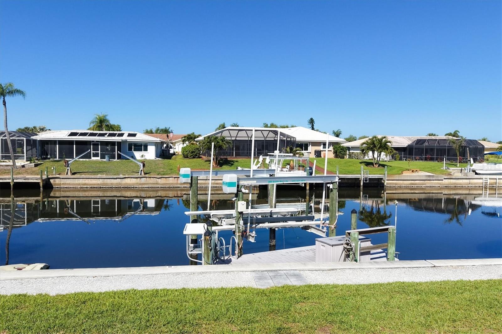 ENGLEWOOD ISLES - Residential