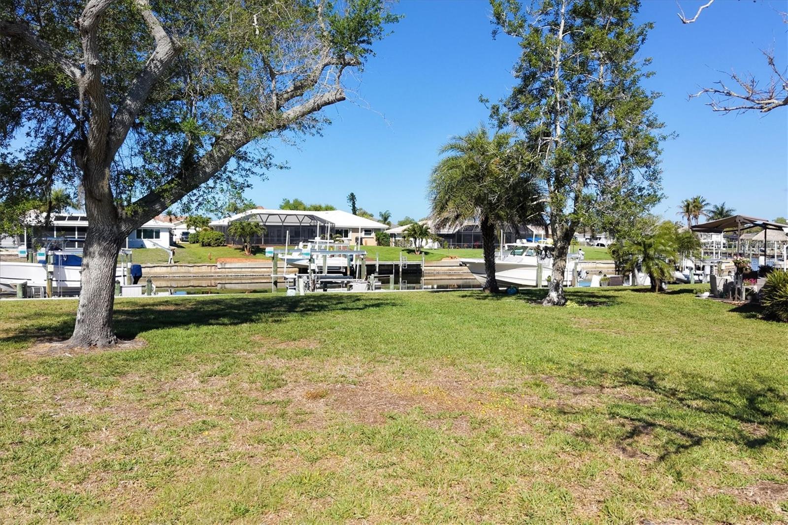 ENGLEWOOD ISLES - Residential