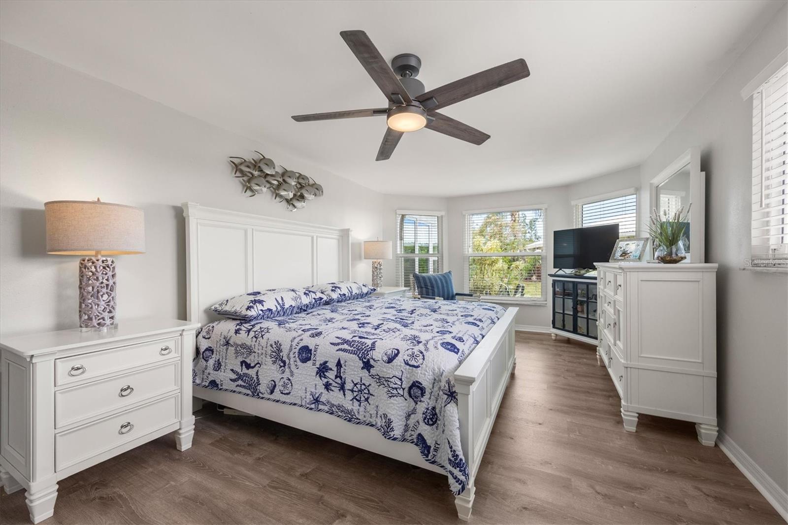 ENGLEWOOD ISLES - Residential