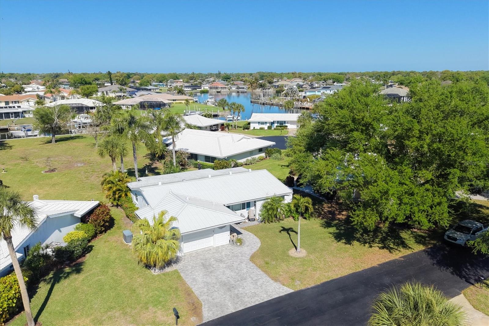 ENGLEWOOD ISLES - Residential