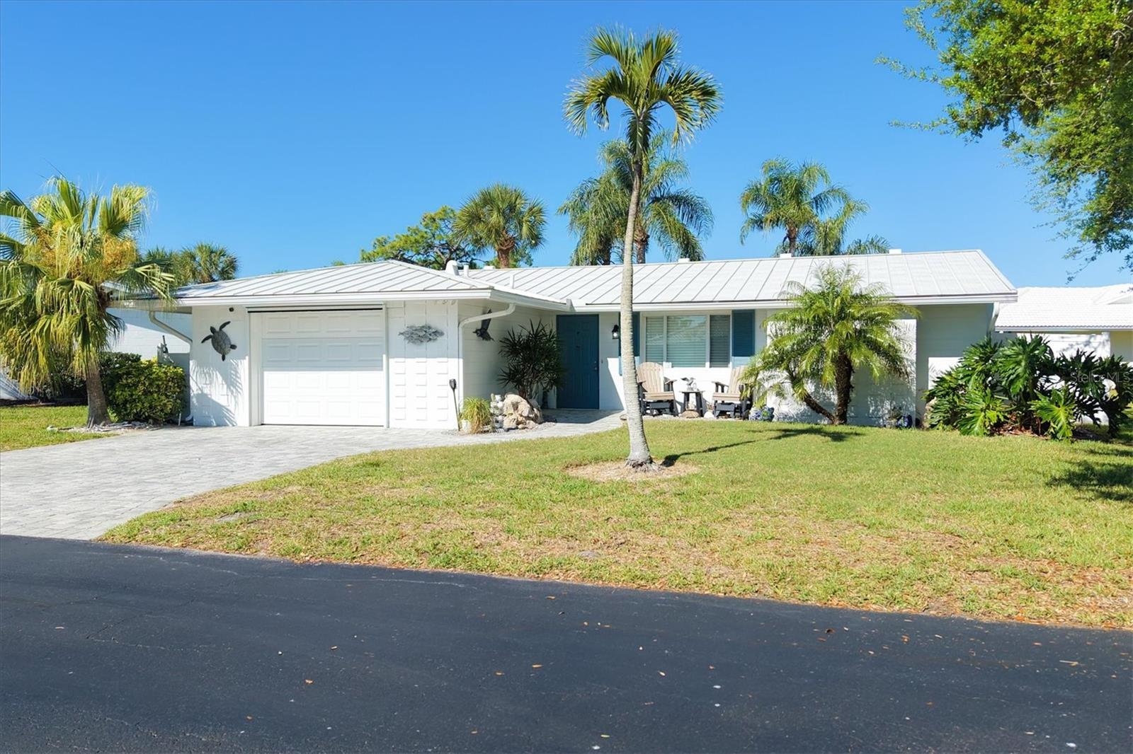 ENGLEWOOD ISLES - Residential