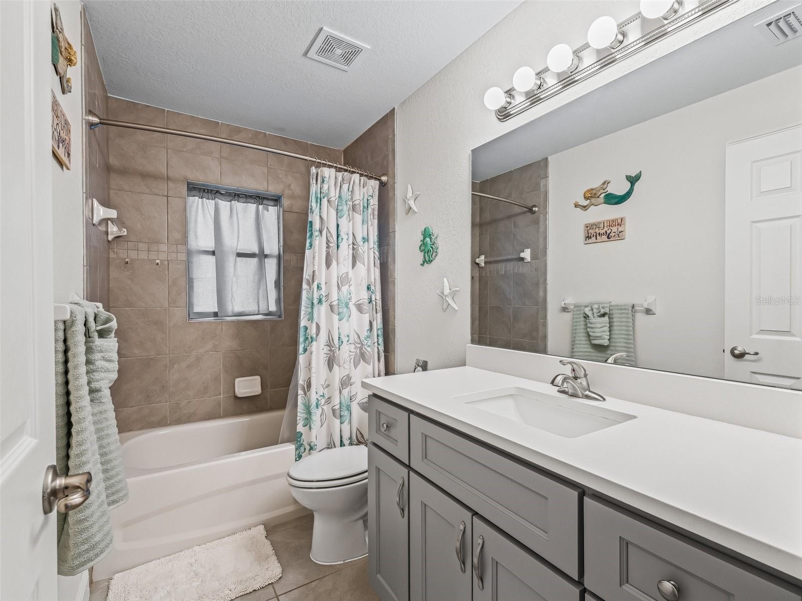 ORANE BLOSSOM HILLS UN #1 - Residential