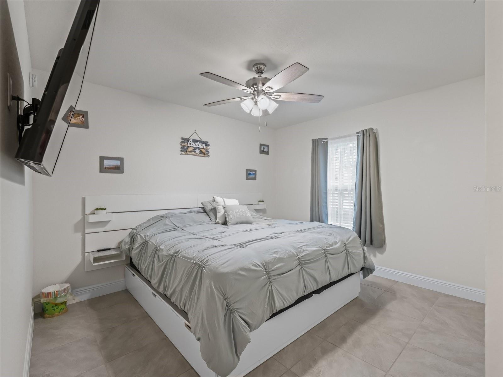 ORANE BLOSSOM HILLS UN #1 - Residential