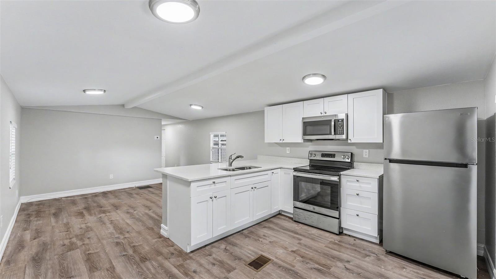 212 KAYLOR DRIVE