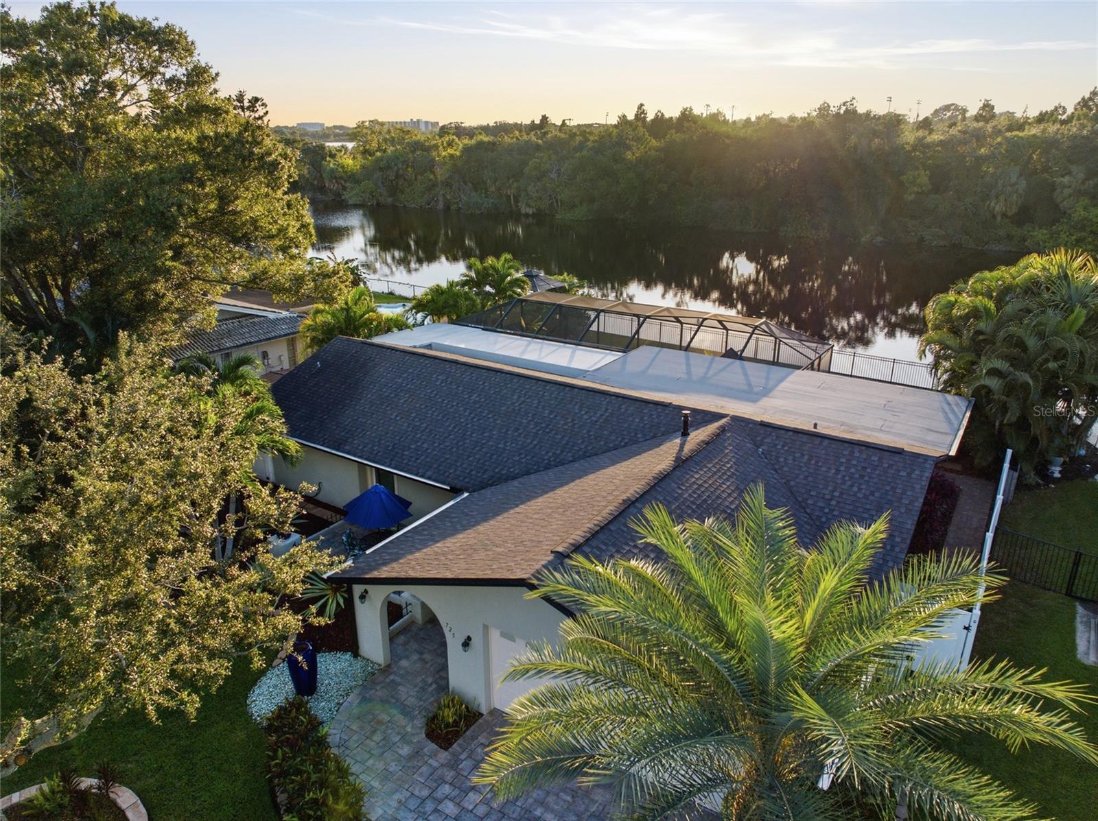 725 DEL ORO DRIVE