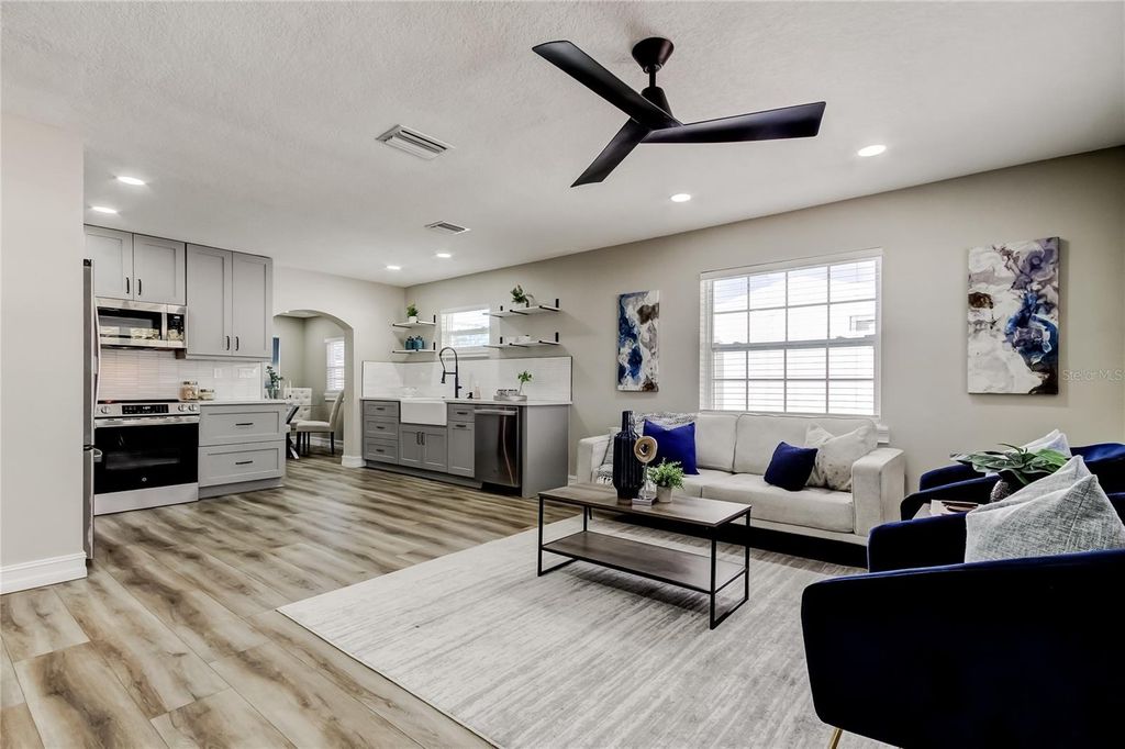 Photo of 3720 36th Avenue N, St Petersburg, FL 33713 (MLS # TB8475337)