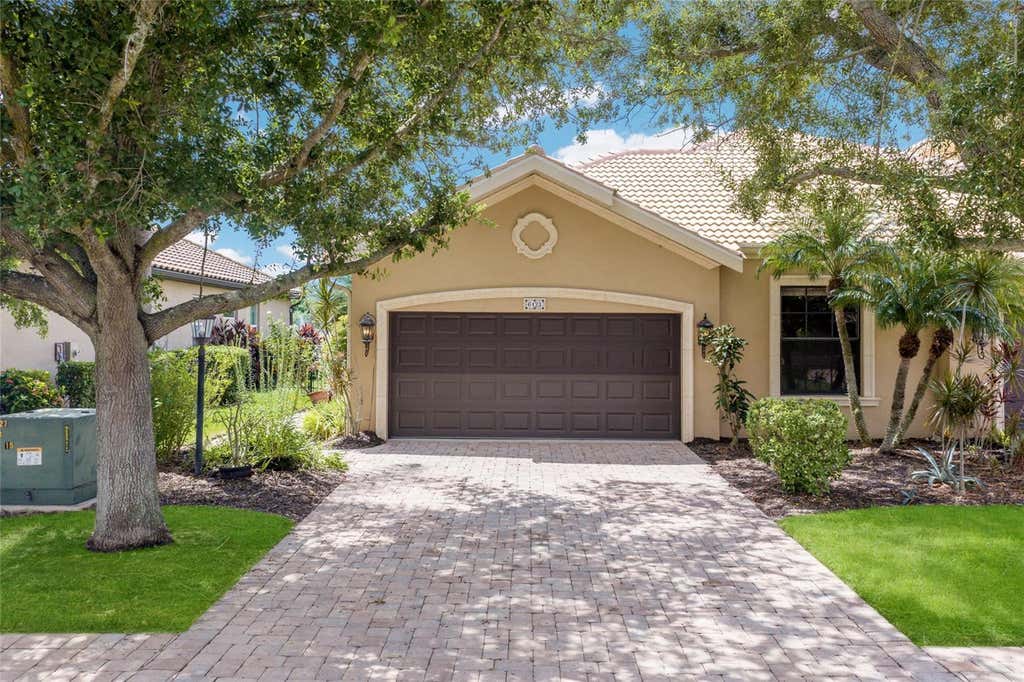 Photo of 6123 25th Street E, Ellenton, FL 34222 (MLS # A4704010)