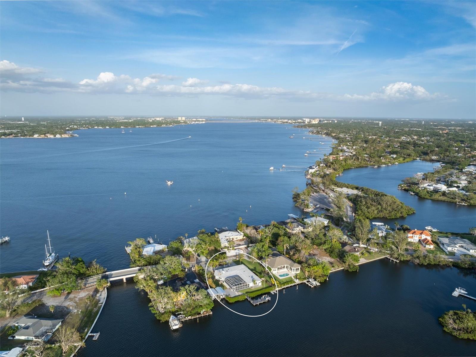 LARMARIE SHORES - Residential