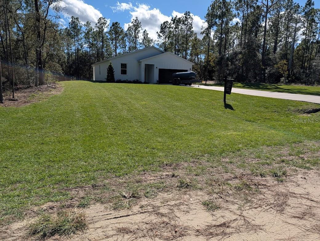 ROLLING HILLS - Land