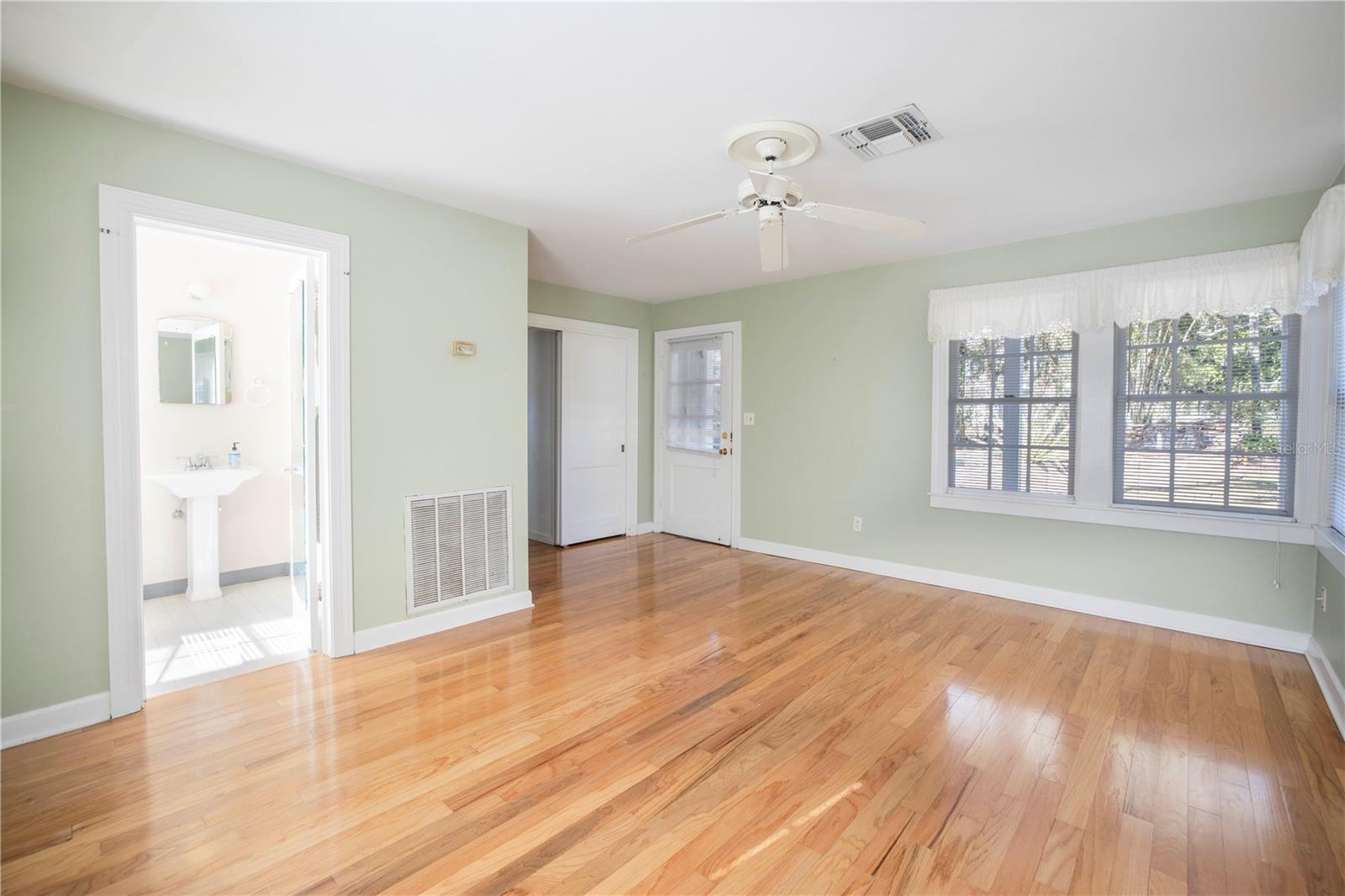 DUNEDIN - Residential