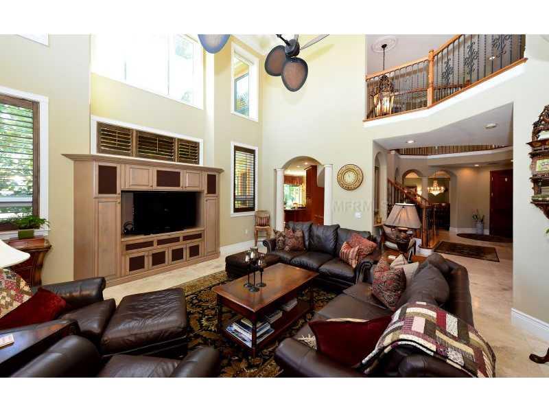 PARADISE SHORES - Residential