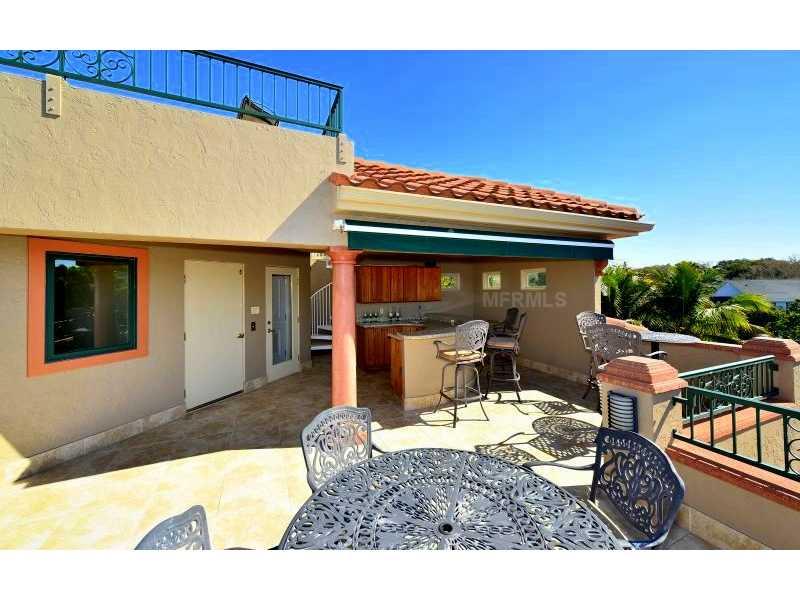 PARADISE SHORES - Residential