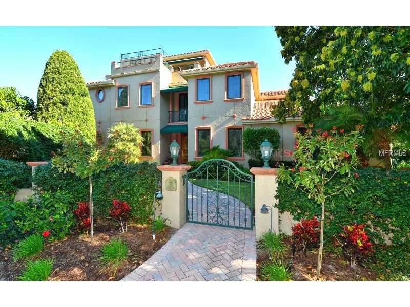 PARADISE SHORES - Residential