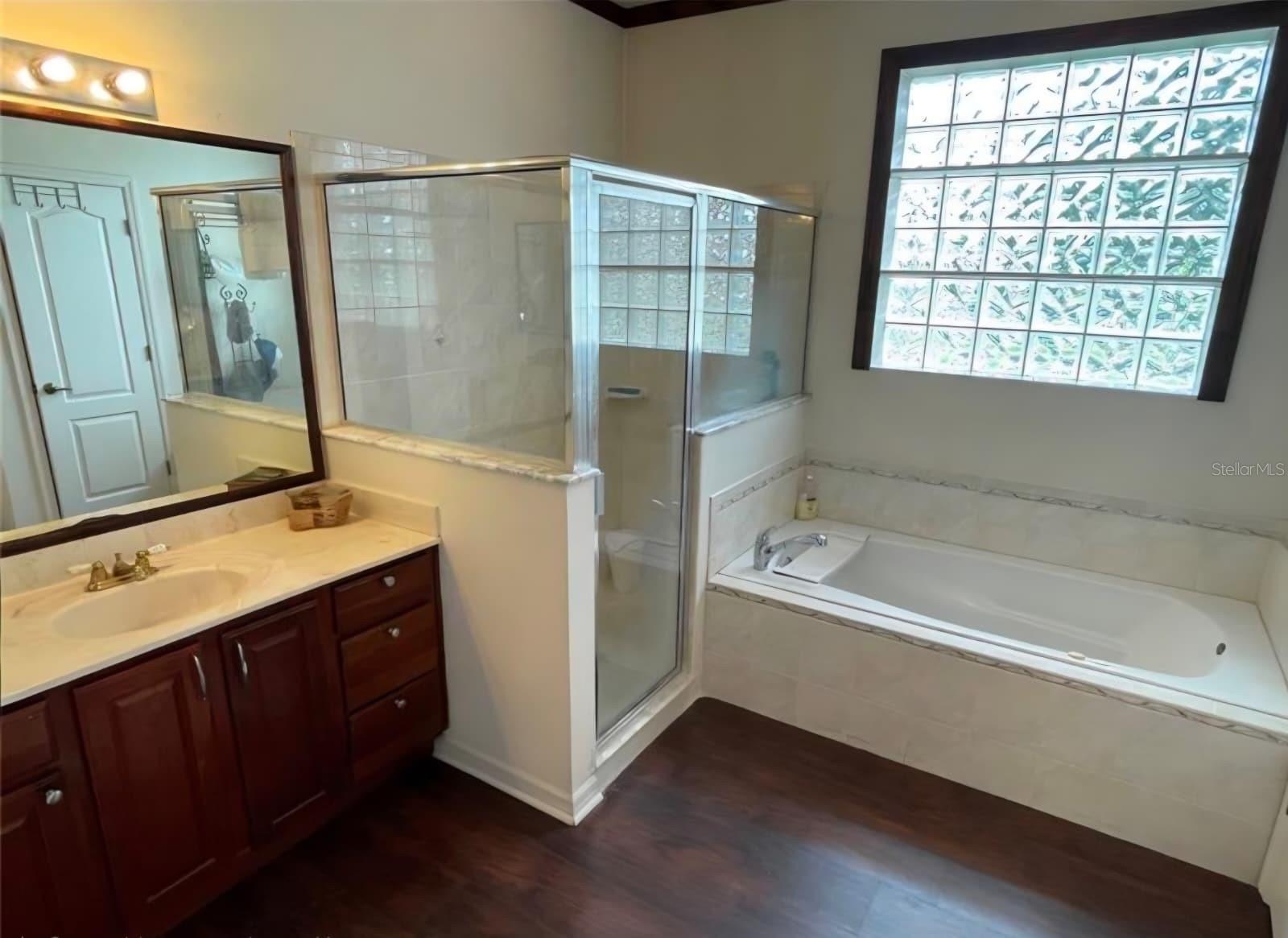 SOUTHERN PINES - Residential