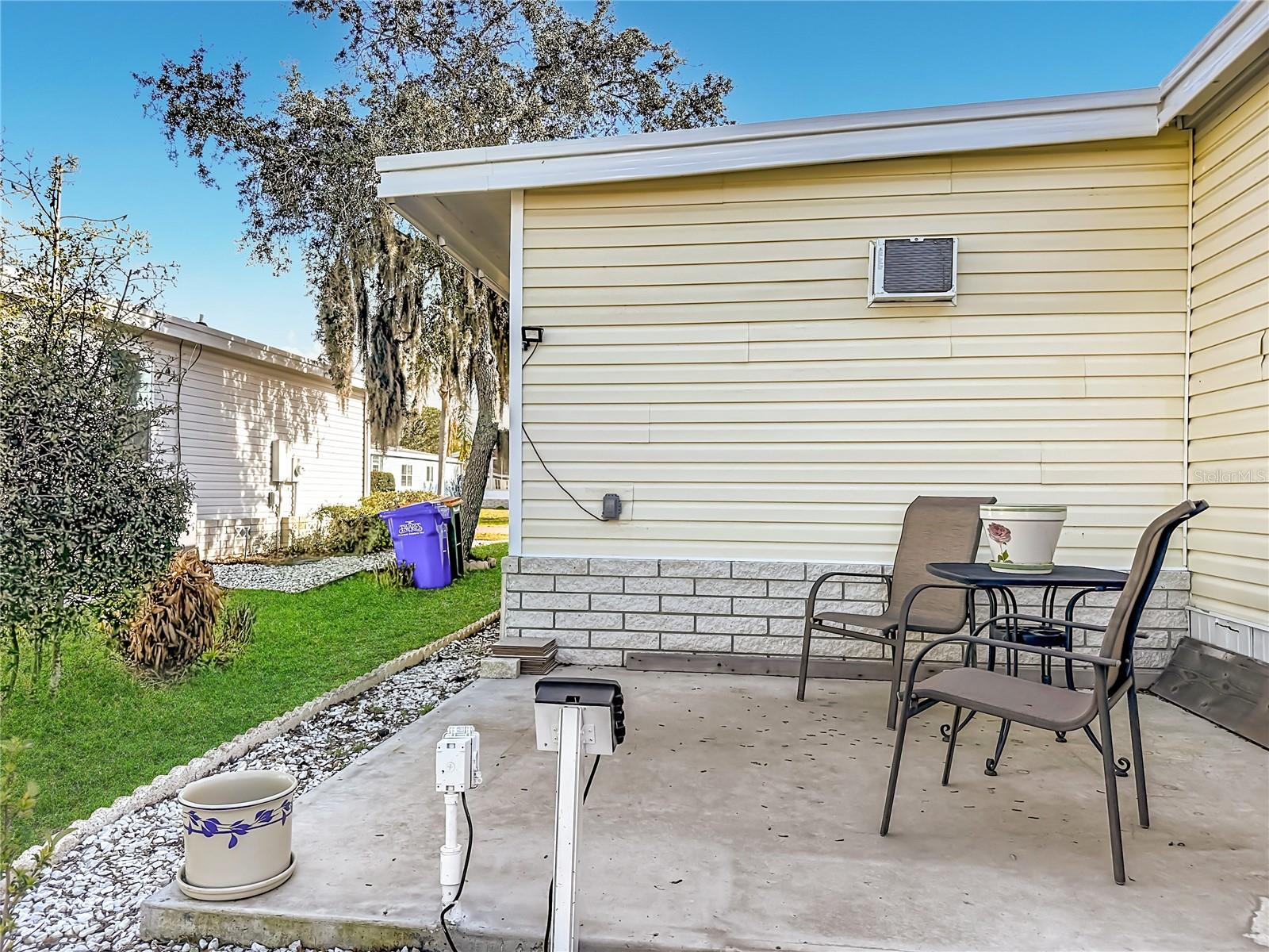 TAVARES FOX RUN MOBILE HOME - Residential