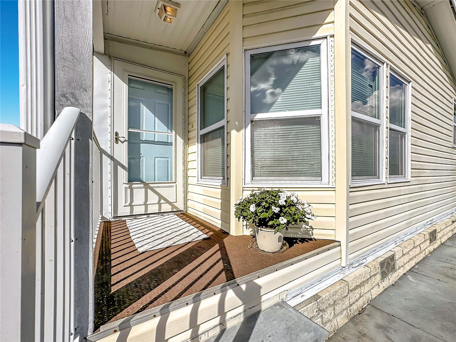 TAVARES FOX RUN MOBILE HOME - Residential