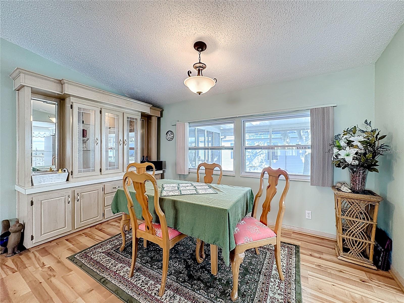 TAVARES FOX RUN MOBILE HOME - Residential