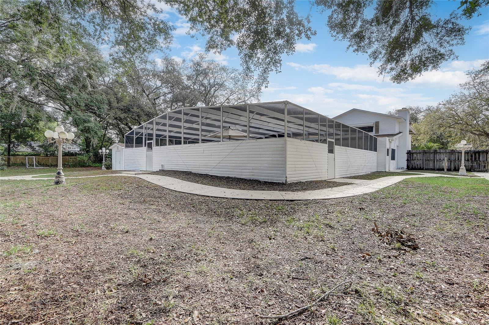 WINTER SPGS UNIT 4 - Residential