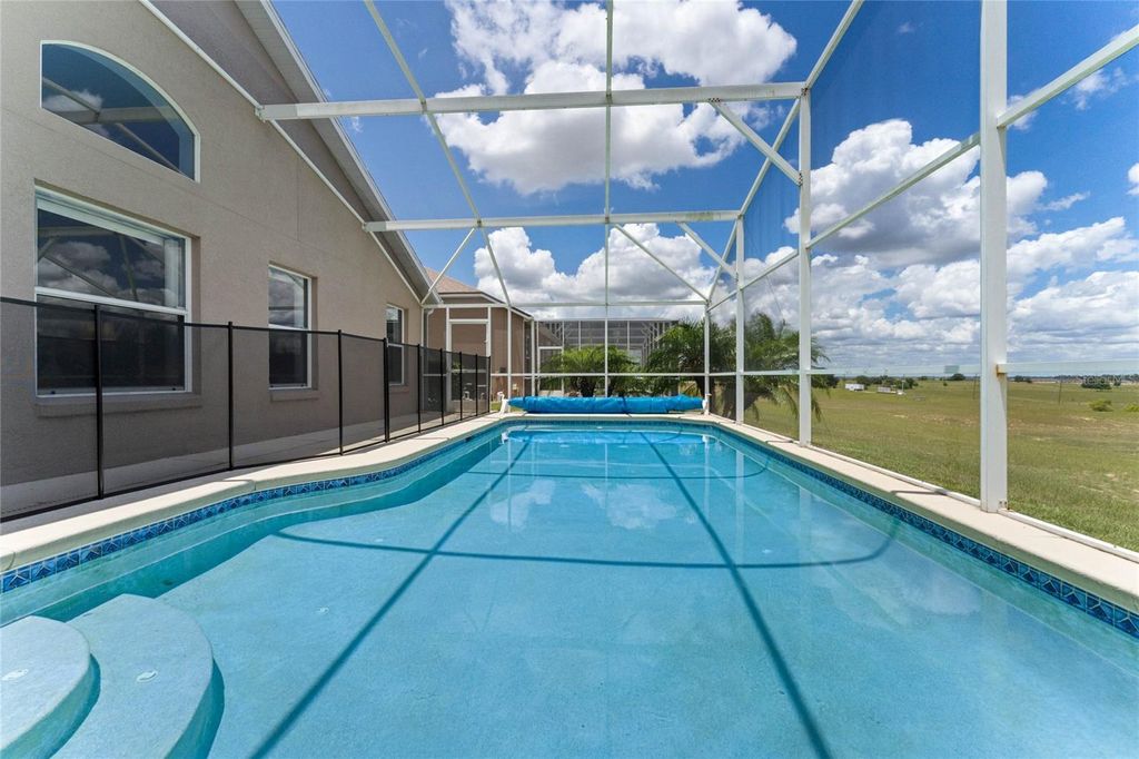 Photo of 200 Lockbreeze Drive, Davenport, FL 33897 (MLS # O6336330)