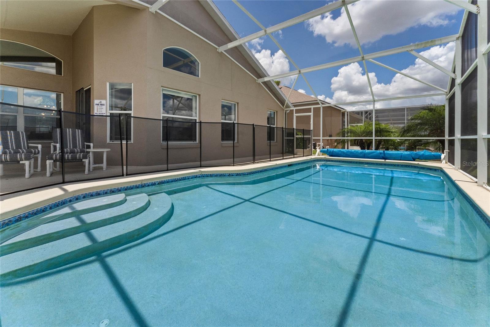200 LOCKBREEZE DRIVE