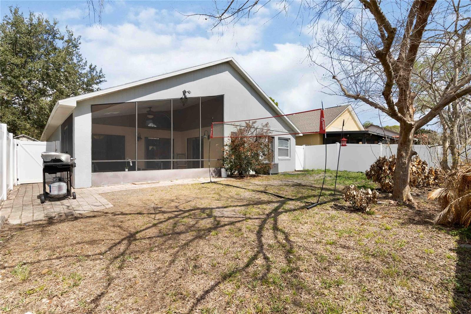 RIVERSIDE AT TWIN RIVERS UN 1 - Residential