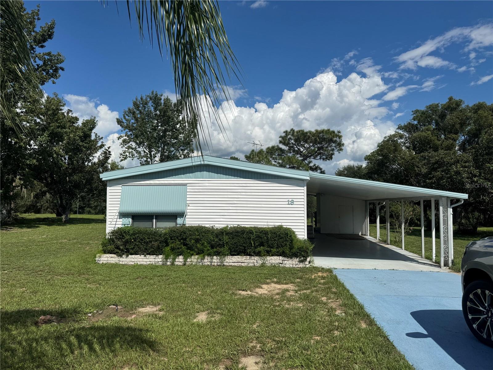 18 BRADFORD BOULEVARD