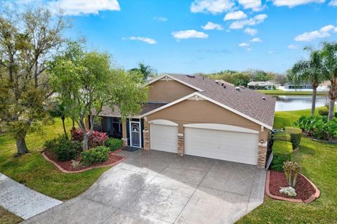 A home in PARRISH