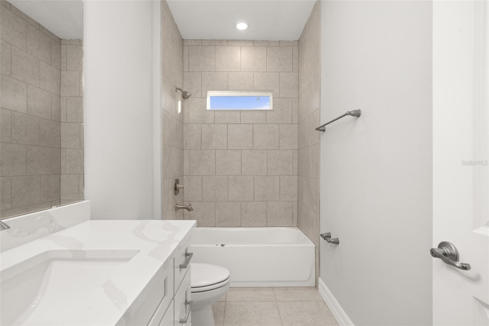 SUN N LAKE - Residential