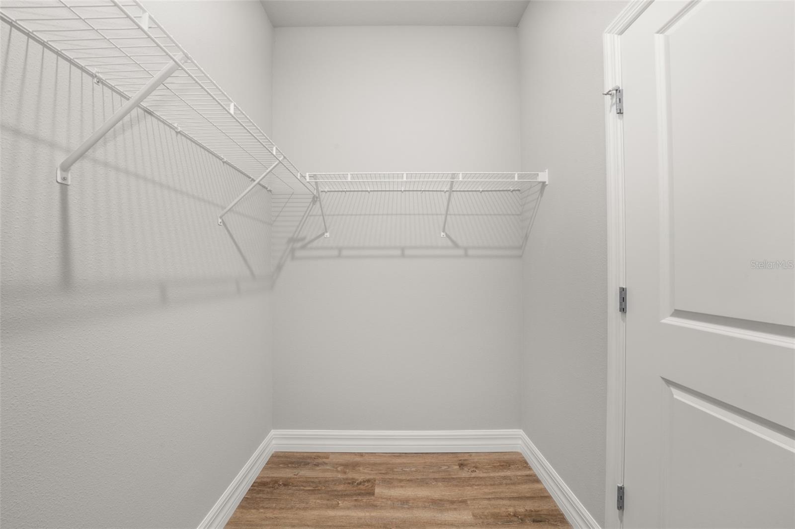 SUN N LAKE - Residential