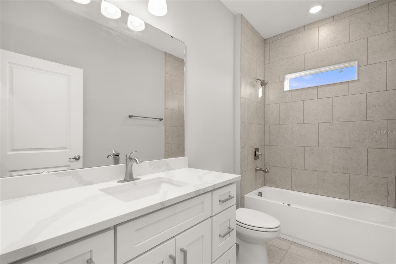 SUN N LAKE - Residential