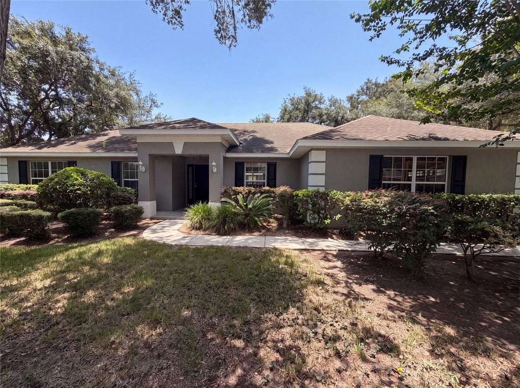 Photo of 306 Garden Oak Court, Apopka, FL 32703 (MLS # O6427194)