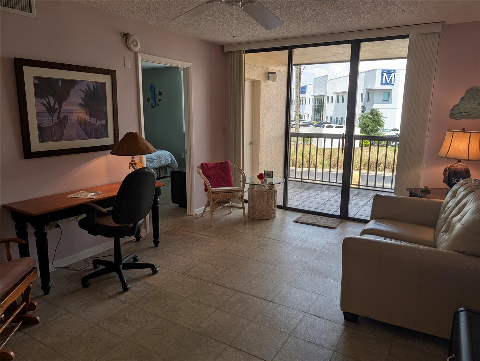 PROMENADES WEST - Residential