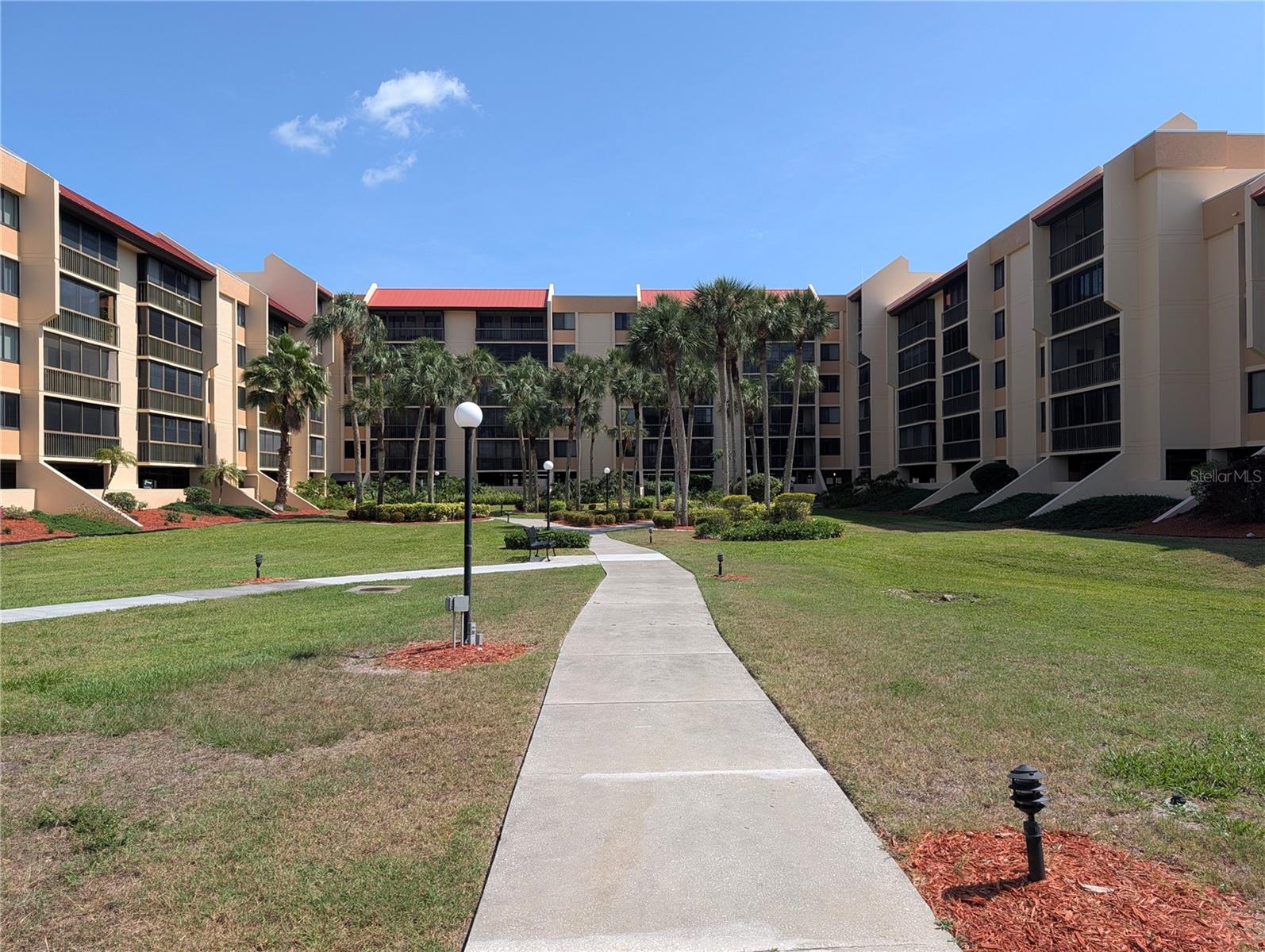 PROMENADES WEST - Residential