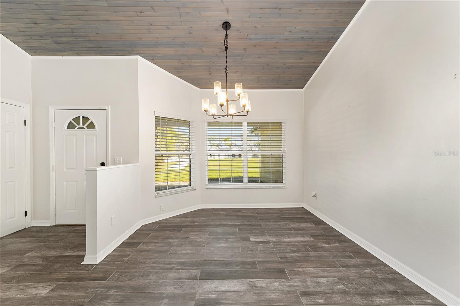 ROLLING HILLS UN 05 - Residential