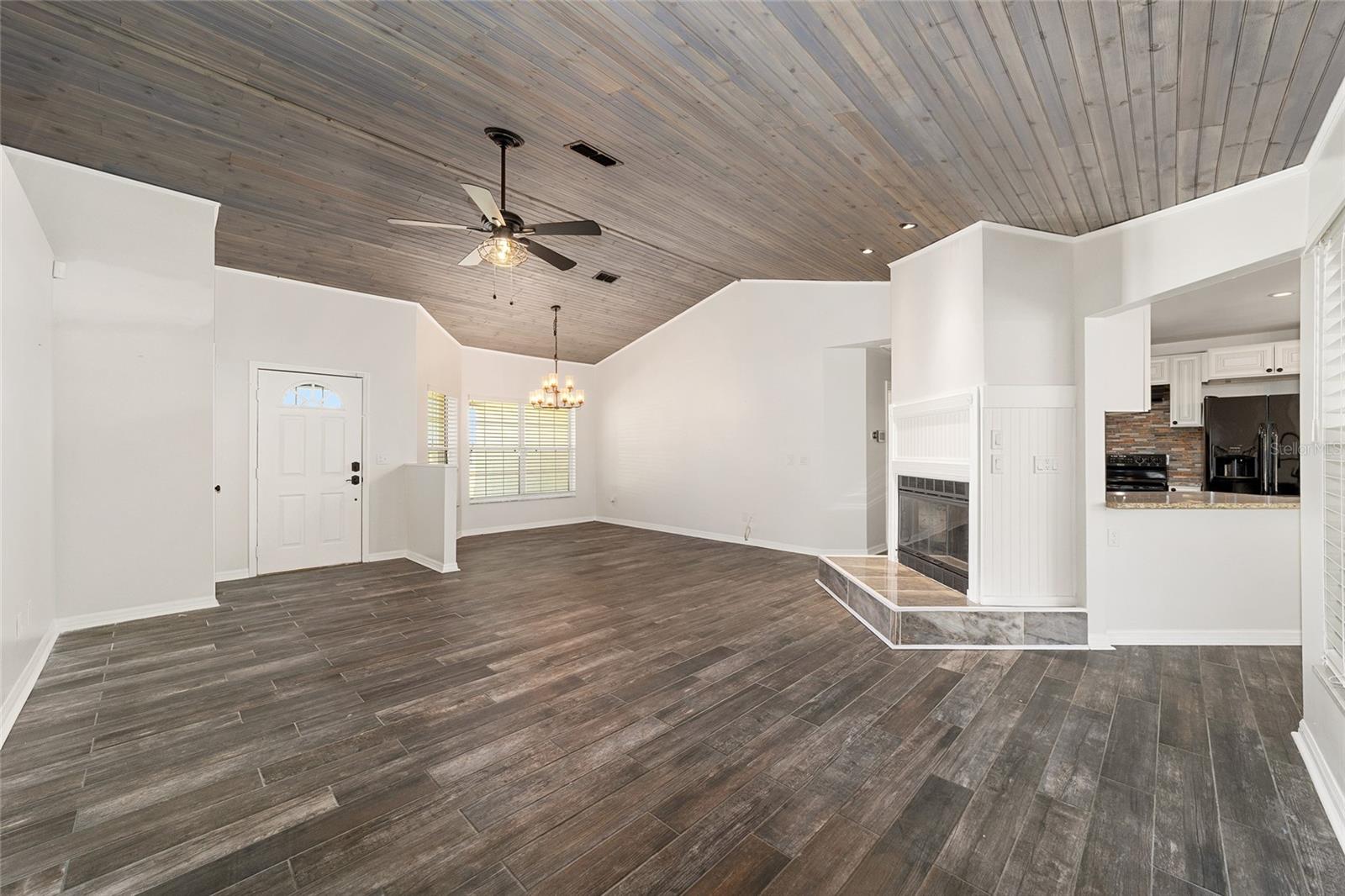 ROLLING HILLS UN 05 - Residential