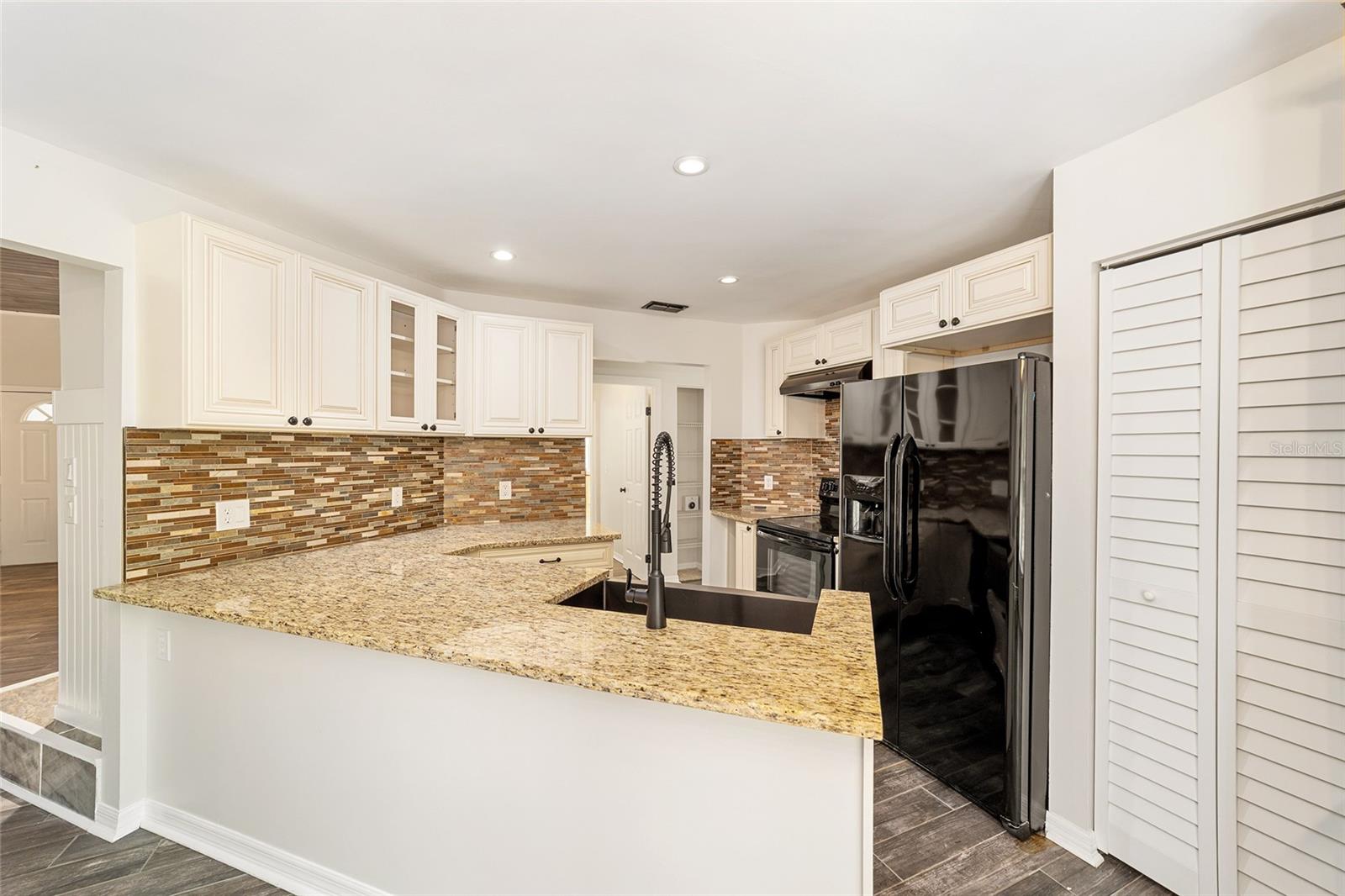 ROLLING HILLS UN 05 - Residential