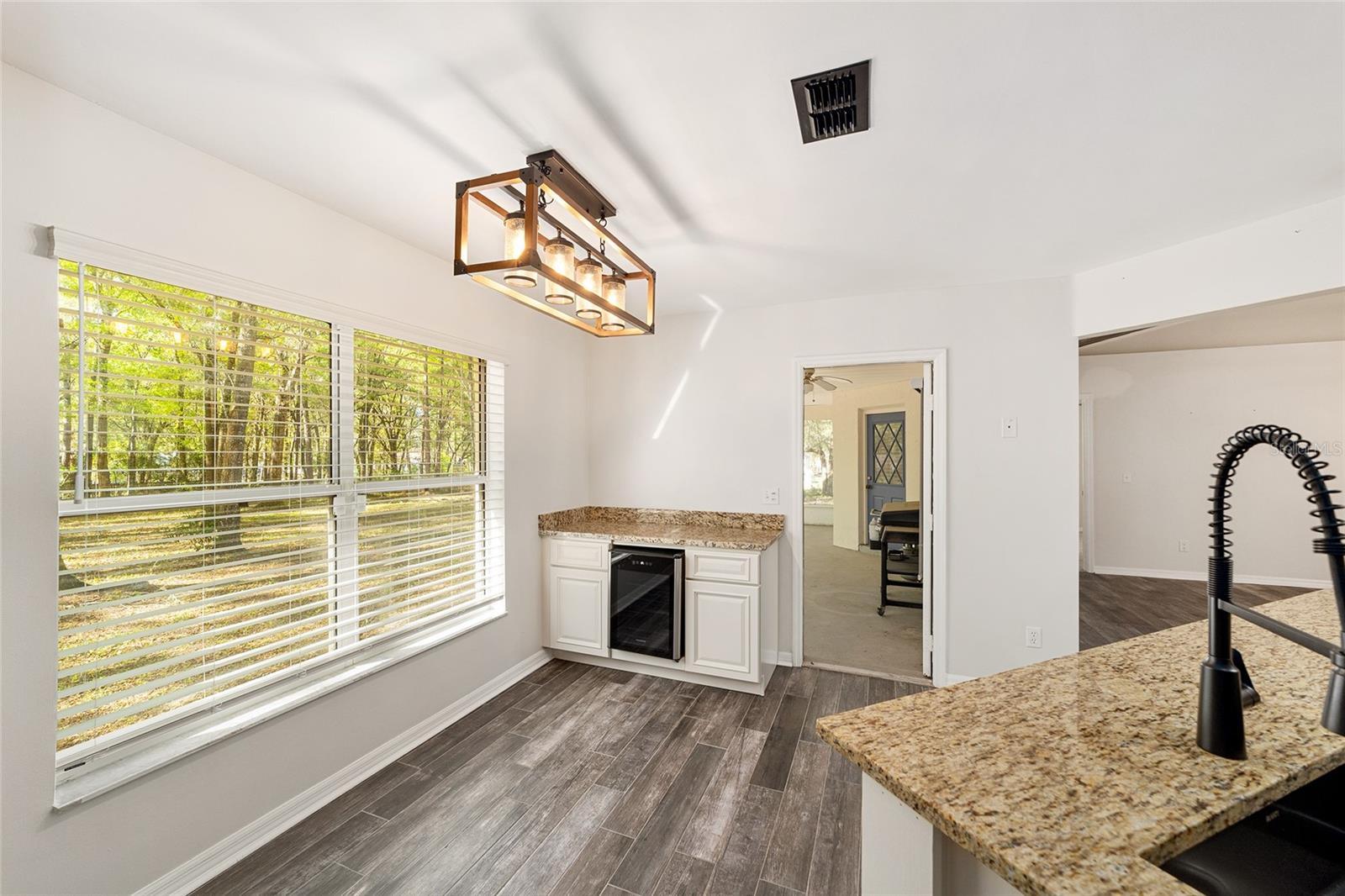 ROLLING HILLS UN 05 - Residential