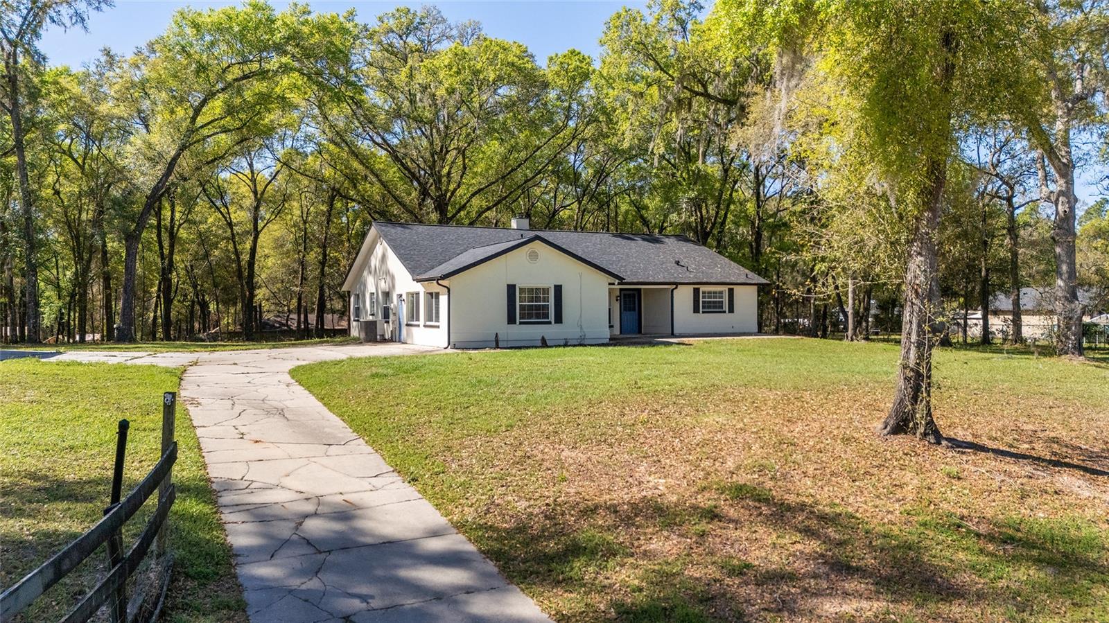 ROLLING HILLS UN 05 - Residential