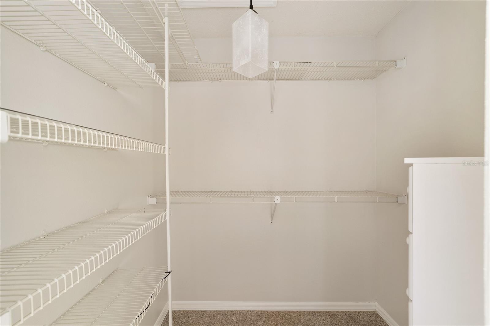 ROLLING HILLS UN 05 - Residential